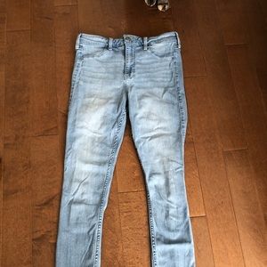 Hollister skinny jeans worn 2 times